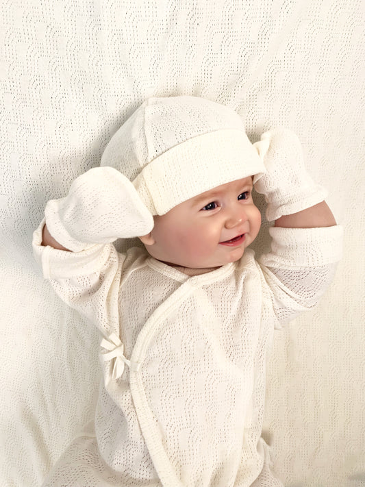 BABY SIGNATURE POINTELLE MITTENS