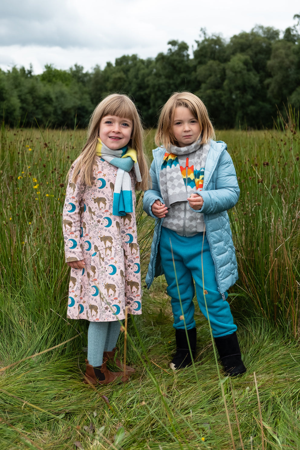 KIDS RAINBOW DOT SCARF