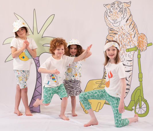 SEAHORSE PRINT BUCKET HAT