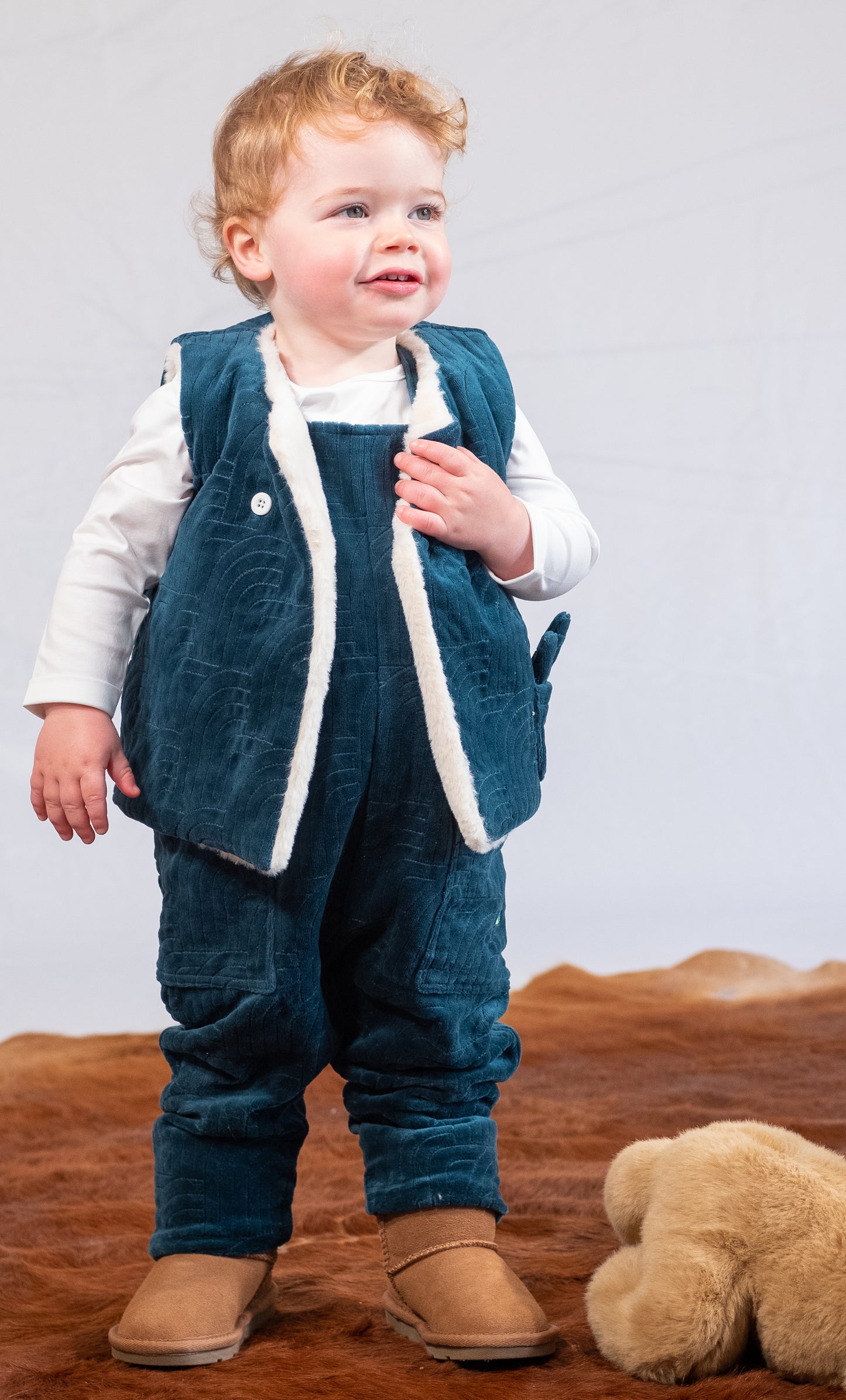 BABY VELOUR RAINBOW EMBROIDERED JUMPSUIT